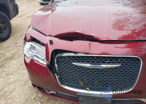 2016 Chrysler 300 Limited из США, поврежденный, VIN 2C3CCARG9GH198419